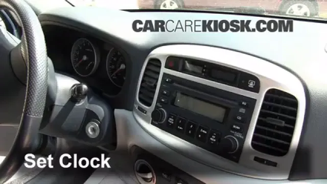 2007 Hyundai Accent SE 1.6L 4 Cyl. Horloge Régler l'horloge